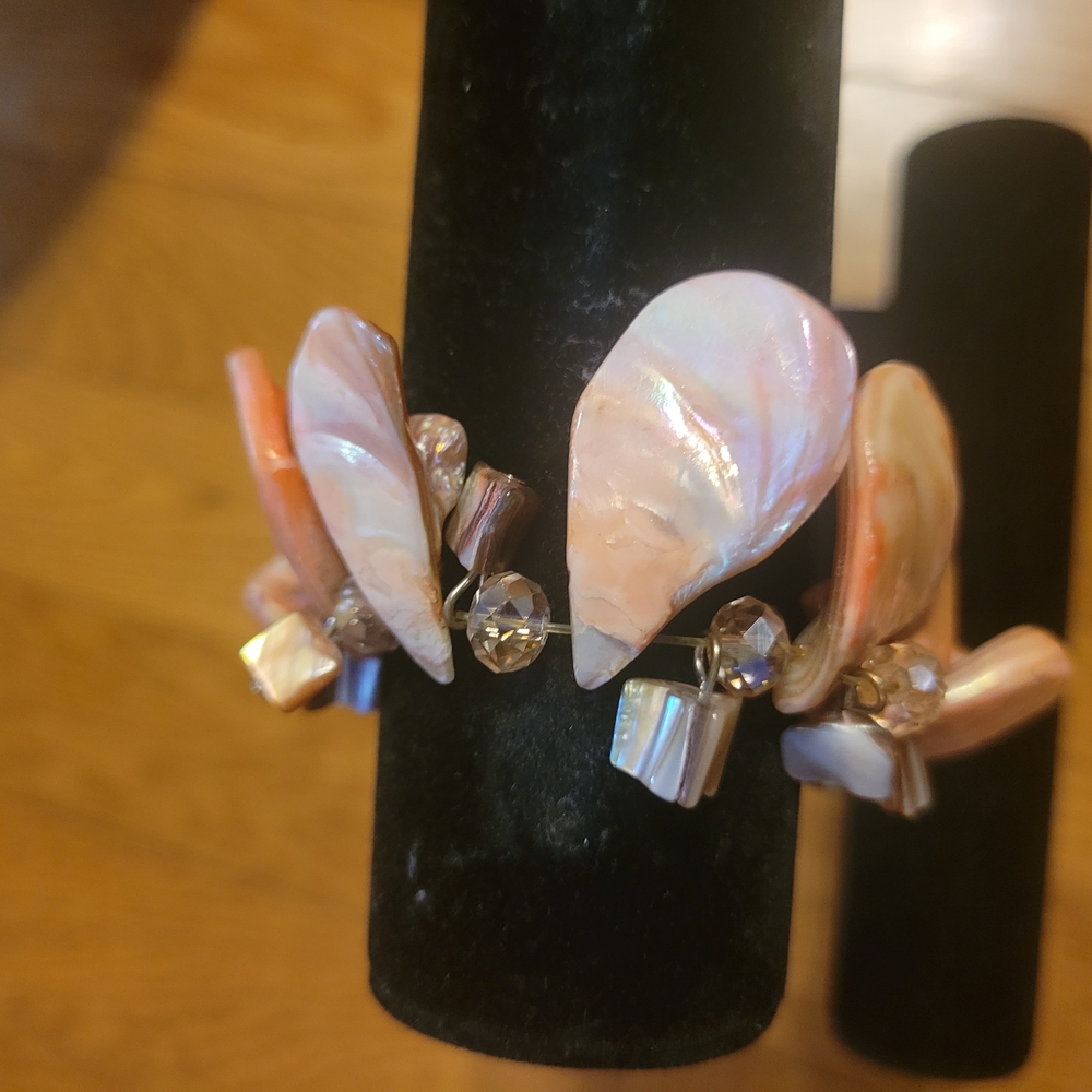 Cream Butterfly Wing Crystal Bracelet